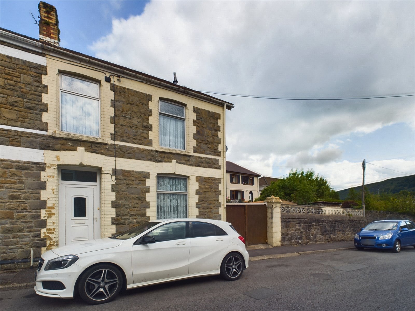 Gladstone Street, NP13 3HJ Bidmead Cook Estate Agents